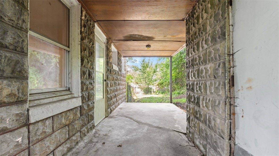 5734 Verona Rd, Verona, PA 15147