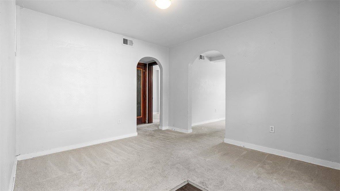 5734 Verona Rd, Verona, PA 15147