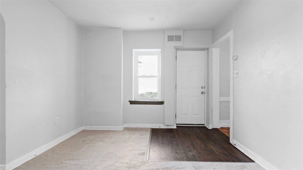 5734 Verona Rd, Verona, PA 15147