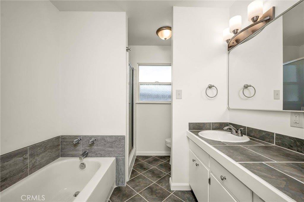 12773 Island Circle, Clearlake Oaks, CA 95423