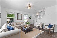 2046 E Mackay Dr, Meridian, ID 83642