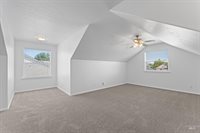 2046 E Mackay Dr, Meridian, ID 83642