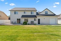 2046 E Mackay Dr, Meridian, ID 83642