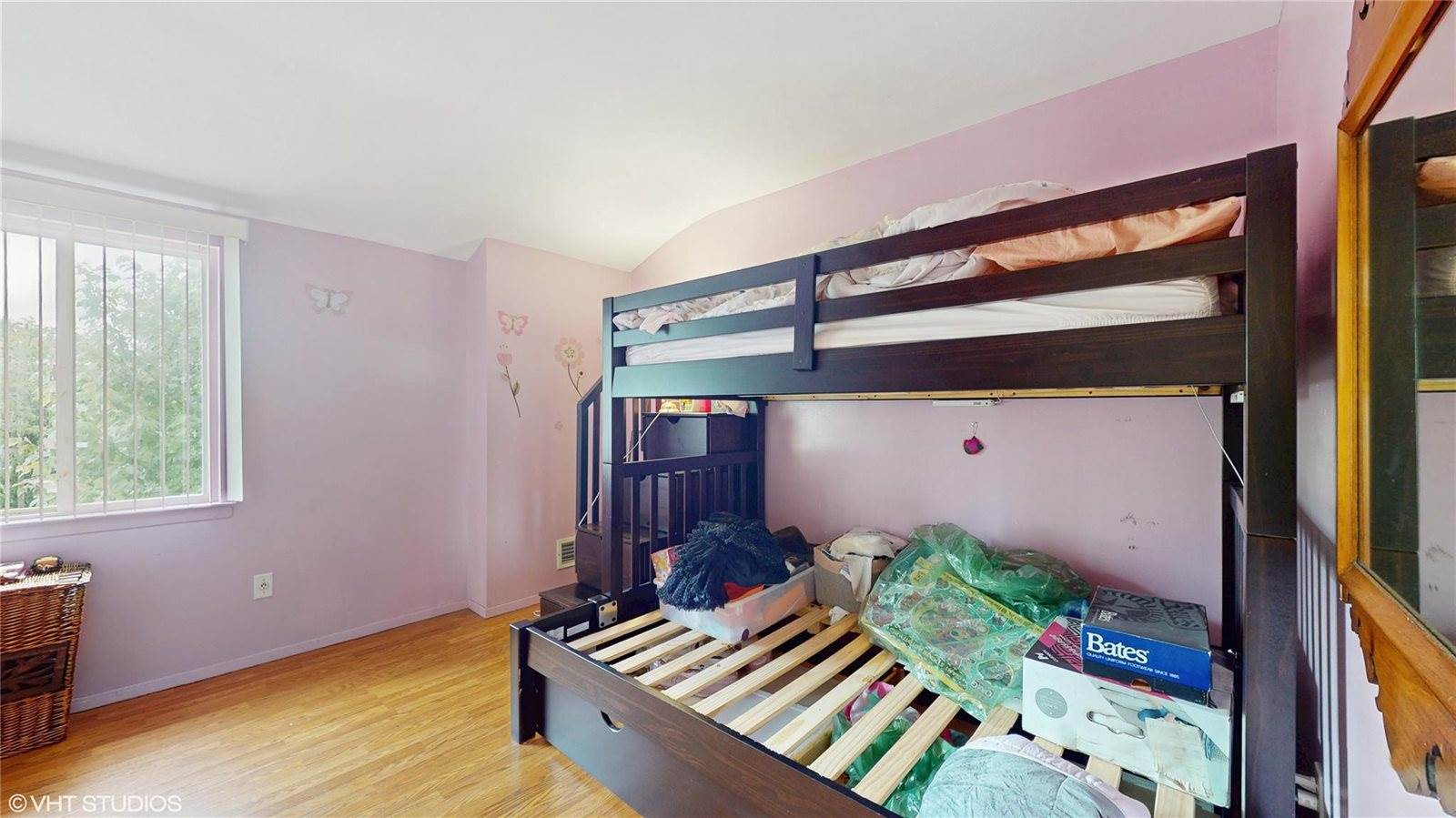 775 Barlow avenue, New York, NY 10312