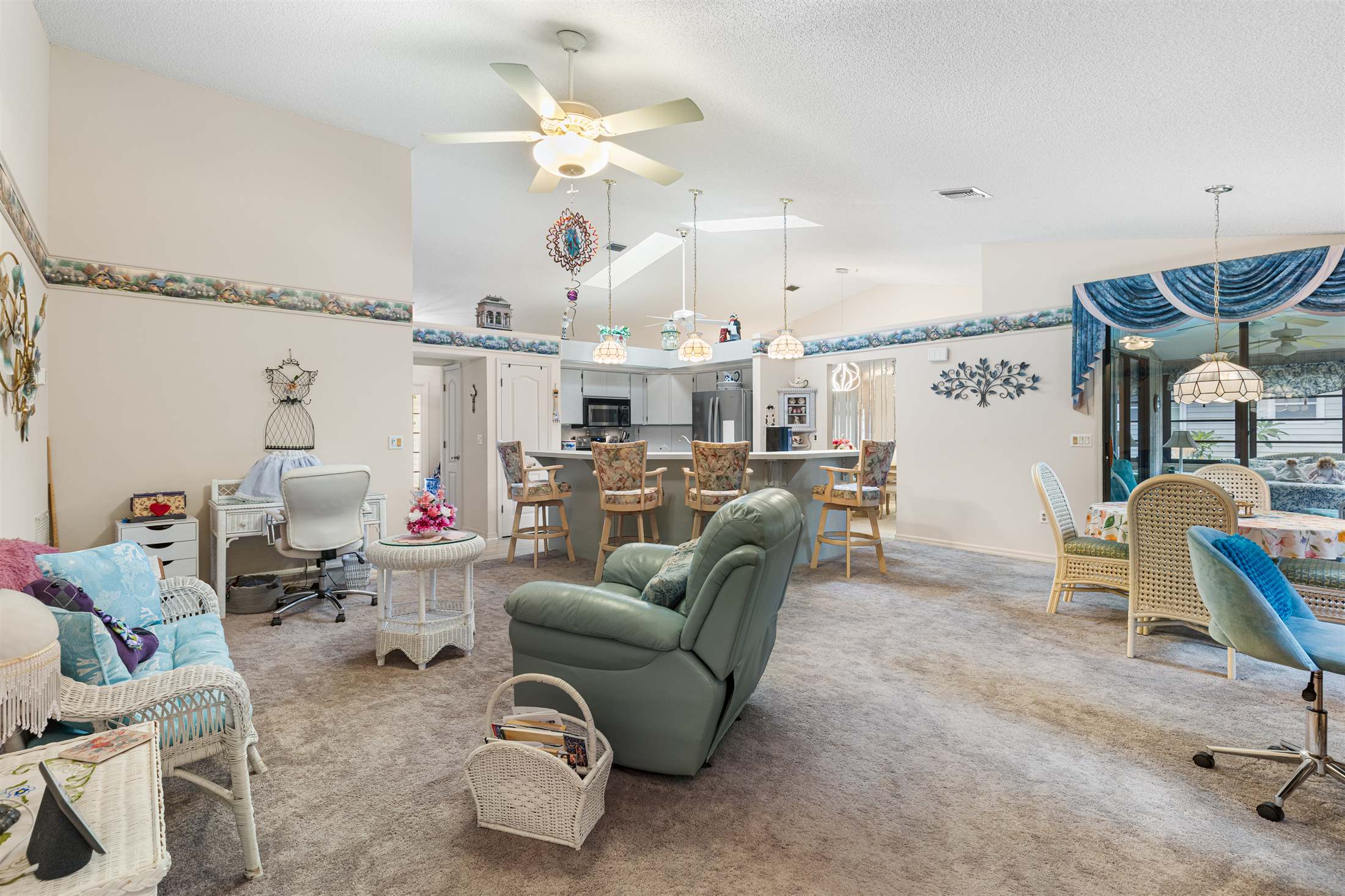 1017 Dundee Cir, Leesburg, FL 34788