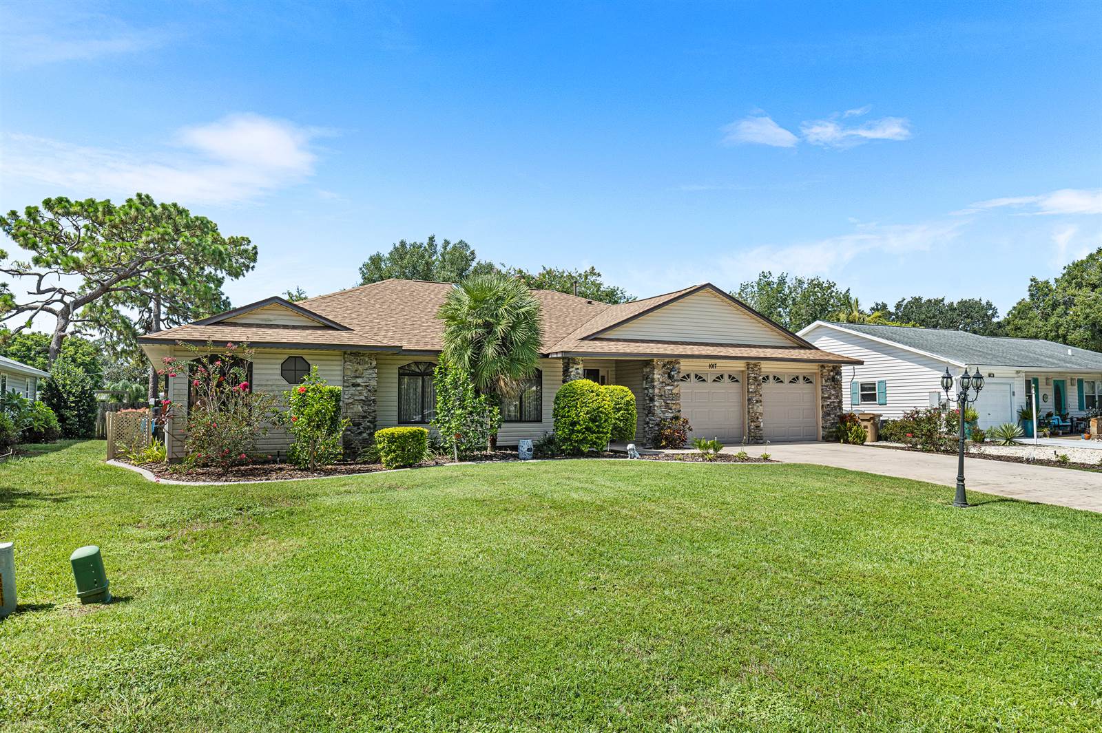 1017 Dundee Cir, Leesburg, FL 34788