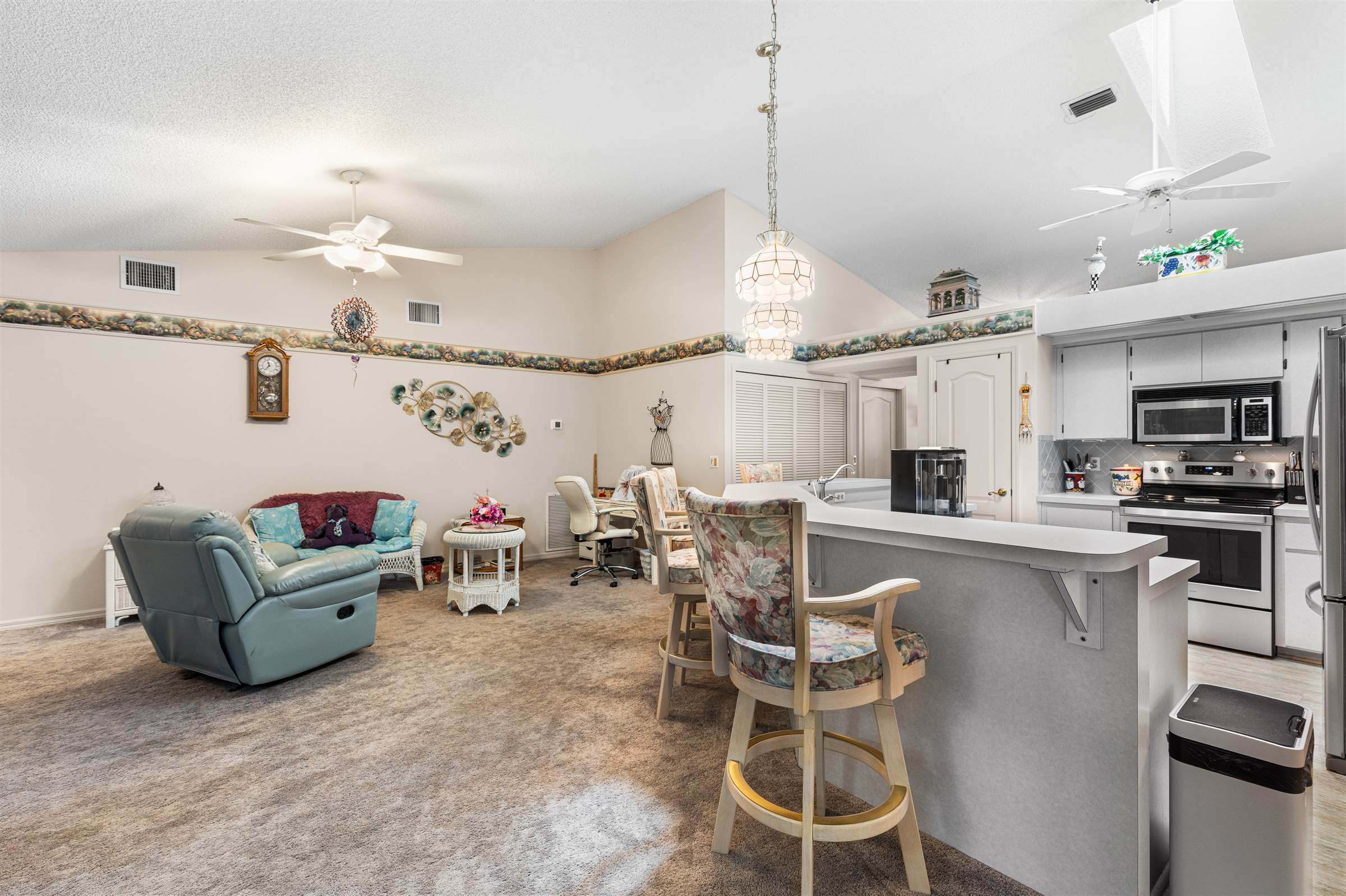 1017 Dundee Cir, Leesburg, FL 34788