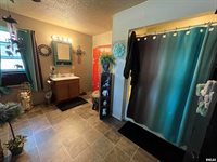 1605 14TH Avenue, Rock Falls, IL 61071