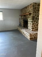 1073 Shippee Lane, Ojai, CA 93023