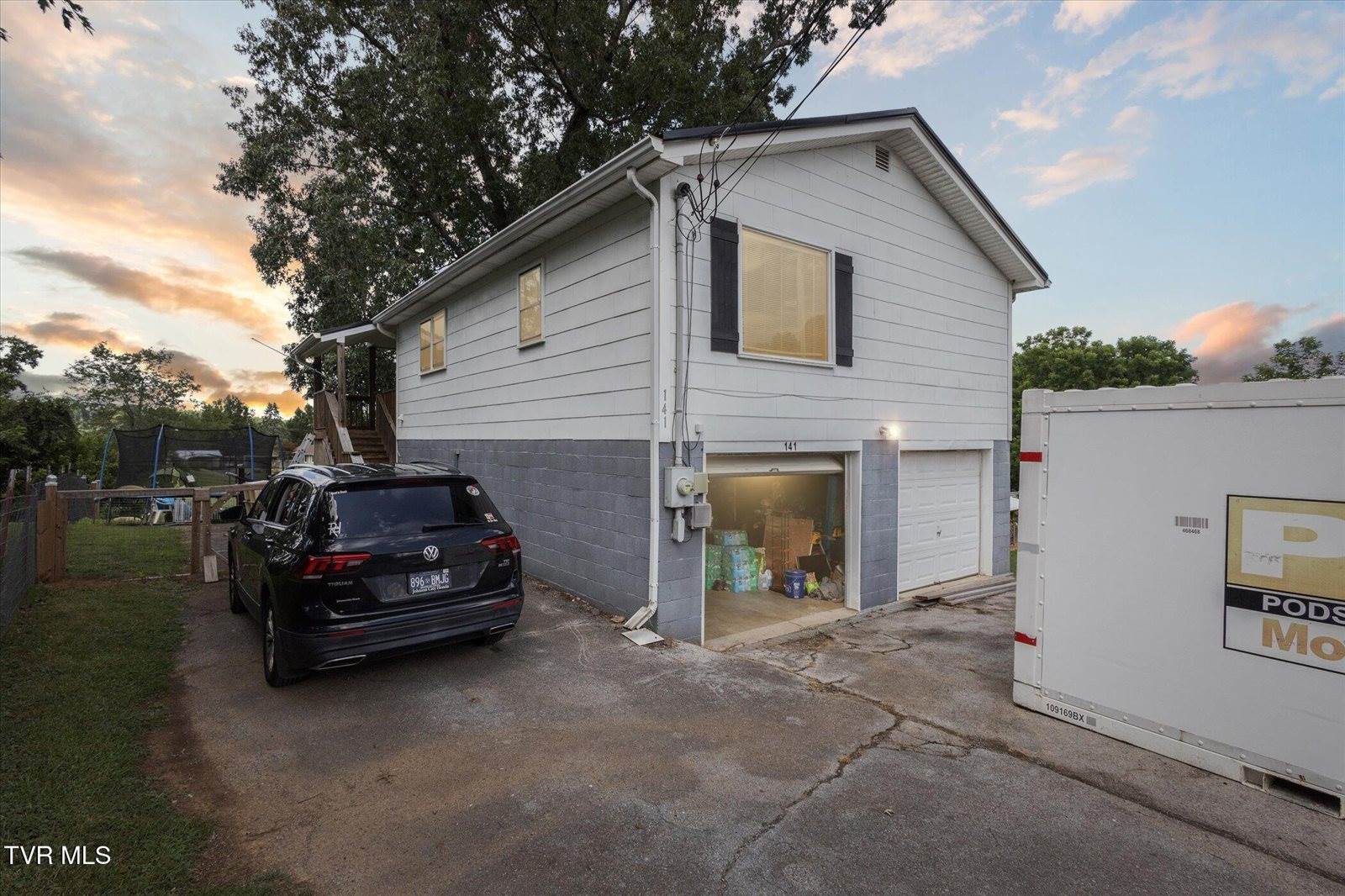 141 Oscar Banks Road, Johnson City, TN 37601