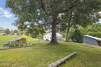 141 Oscar Banks Road, Johnson City, TN 37601