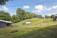 141 Oscar Banks Road, Johnson City, TN 37601