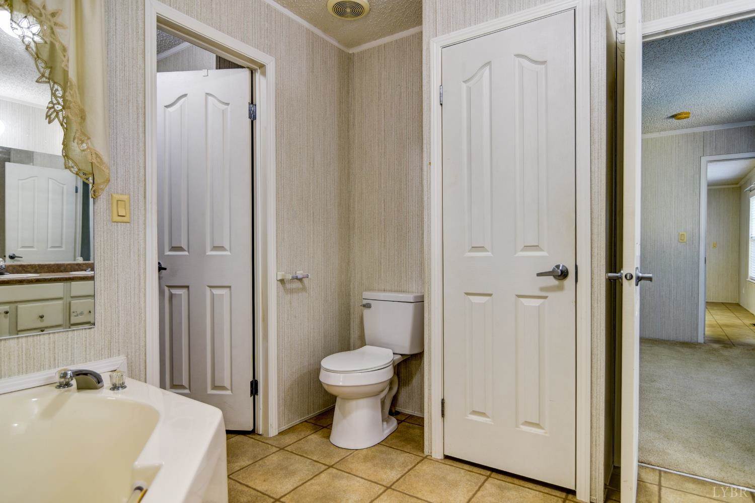 6304 Wards Road, Rustburg, VA 24588