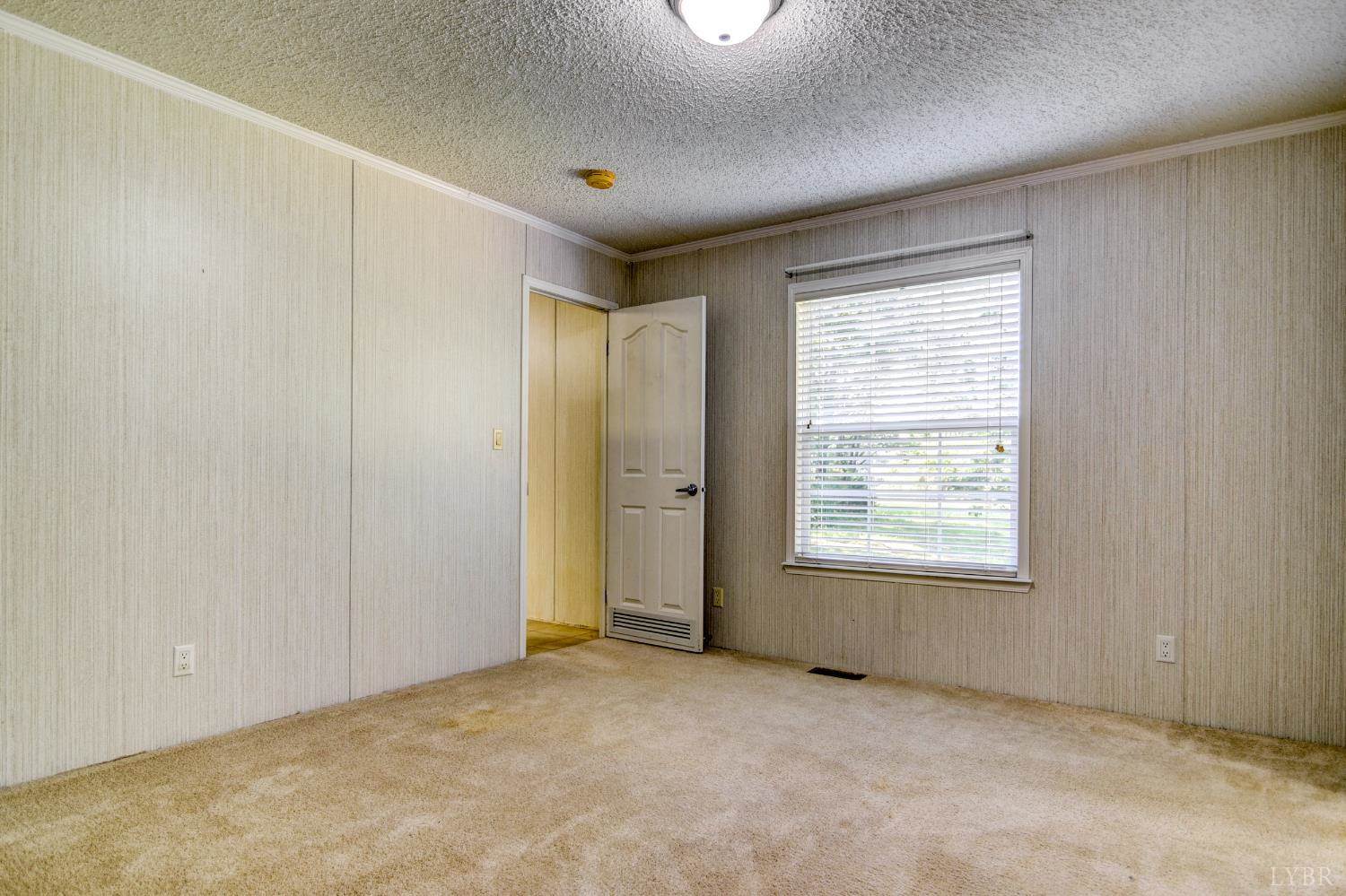 6304 Wards Road, Rustburg, VA 24588