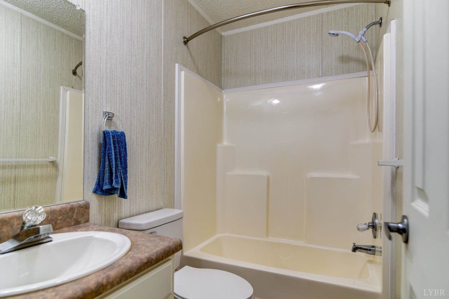 6304 Wards Road, Rustburg, VA 24588