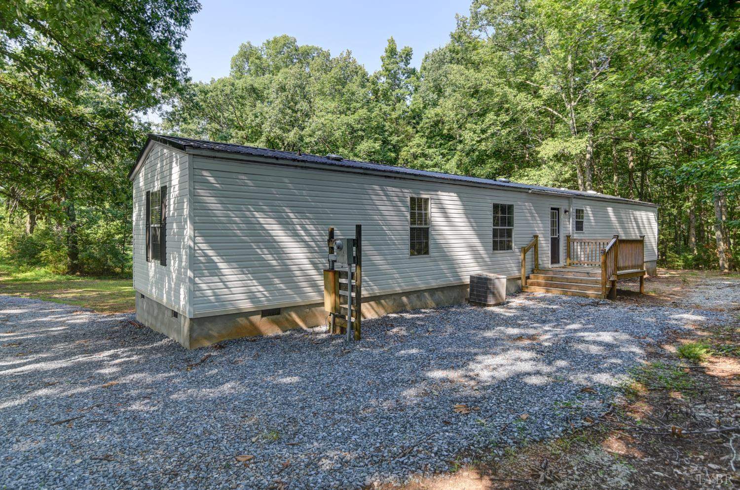 6304 Wards Road, Rustburg, VA 24588