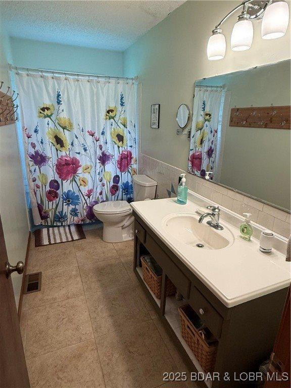 3336 Lick Creek Road, Edwards, MO 65326