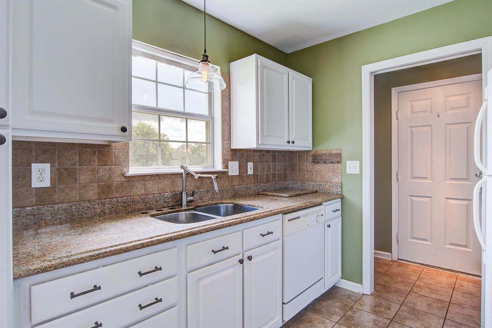 8357 Waltham Road, North Charleston, SC 29406