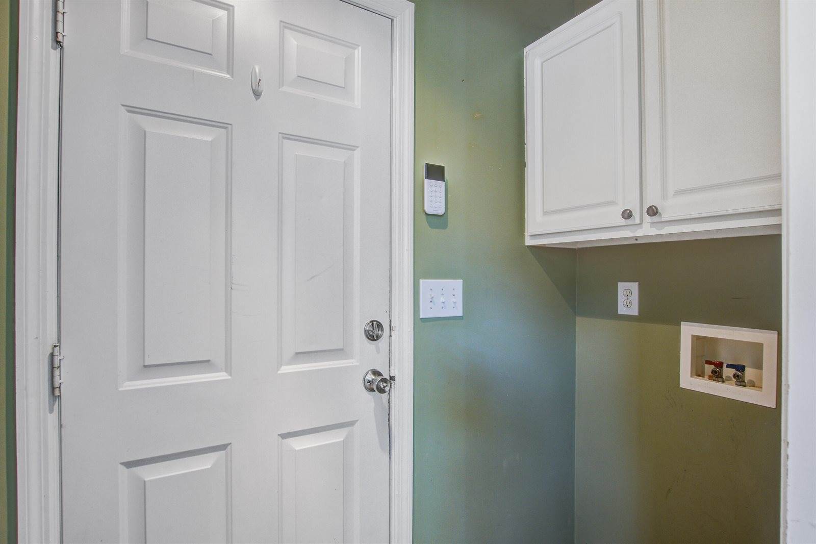 8357 Waltham Road, North Charleston, SC 29406