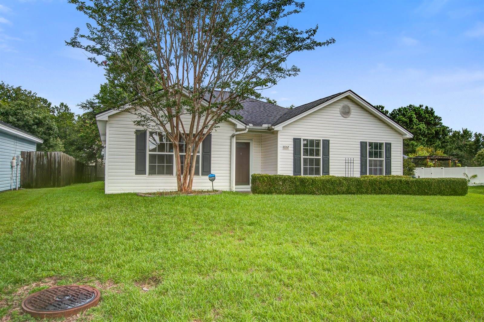 8357 Waltham Road, North Charleston, SC 29406