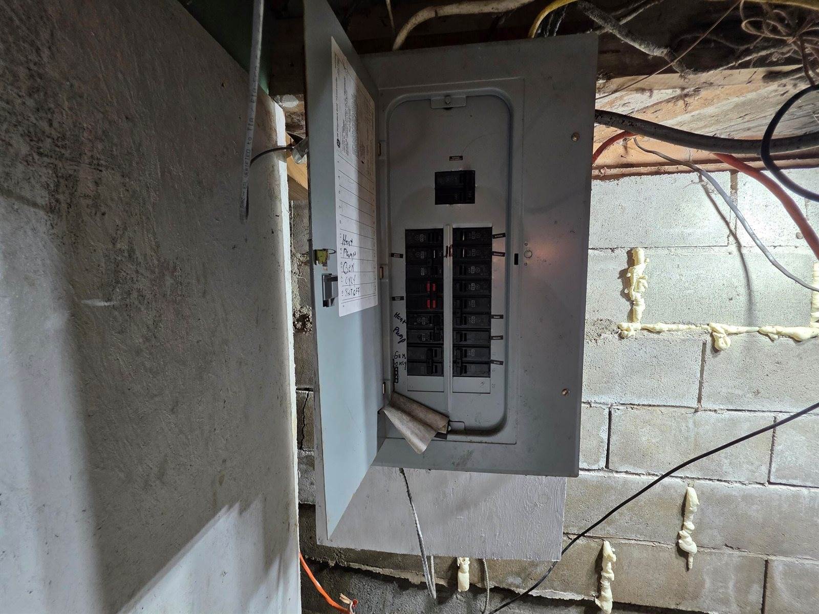 72 West Main Street, Monroe, ME 04951