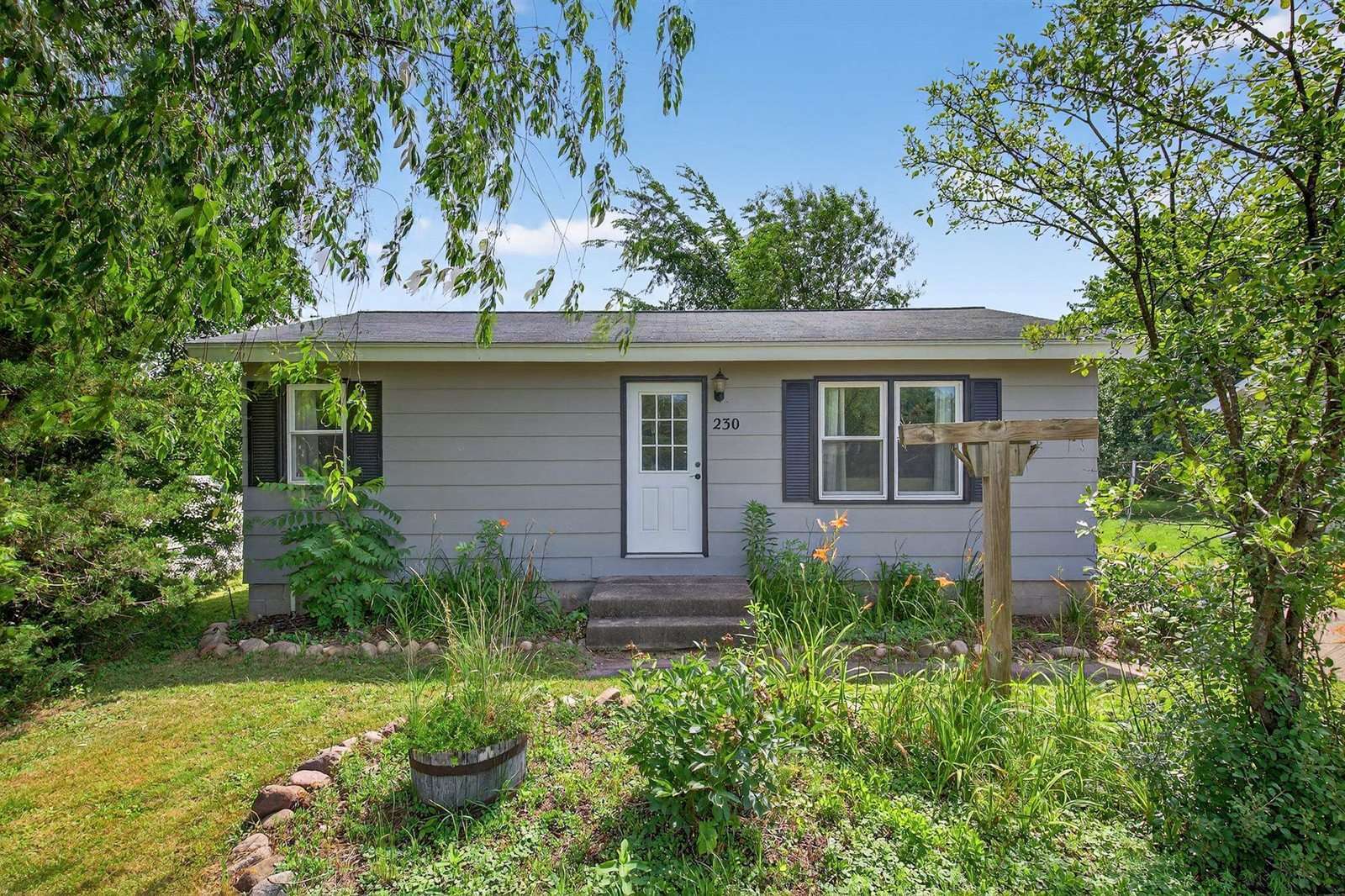 230 N 19th Avenue, Wisconsin Rapids, WI 54495