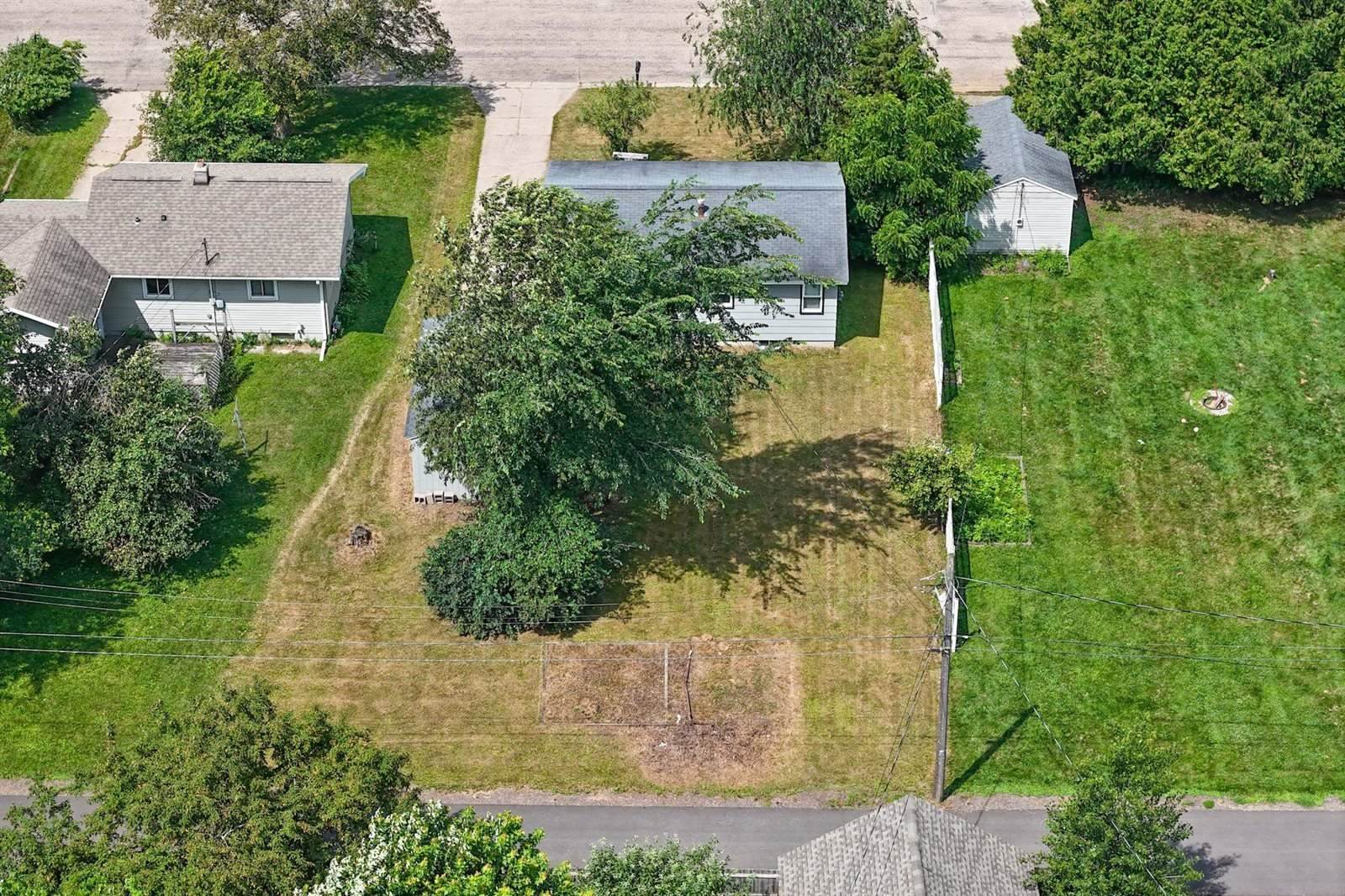 230 N 19th Avenue, Wisconsin Rapids, WI 54495