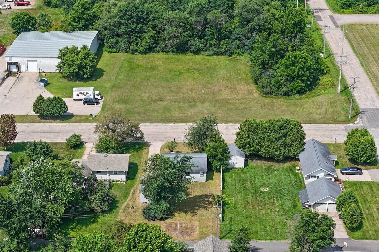 230 N 19th Avenue, Wisconsin Rapids, WI 54495