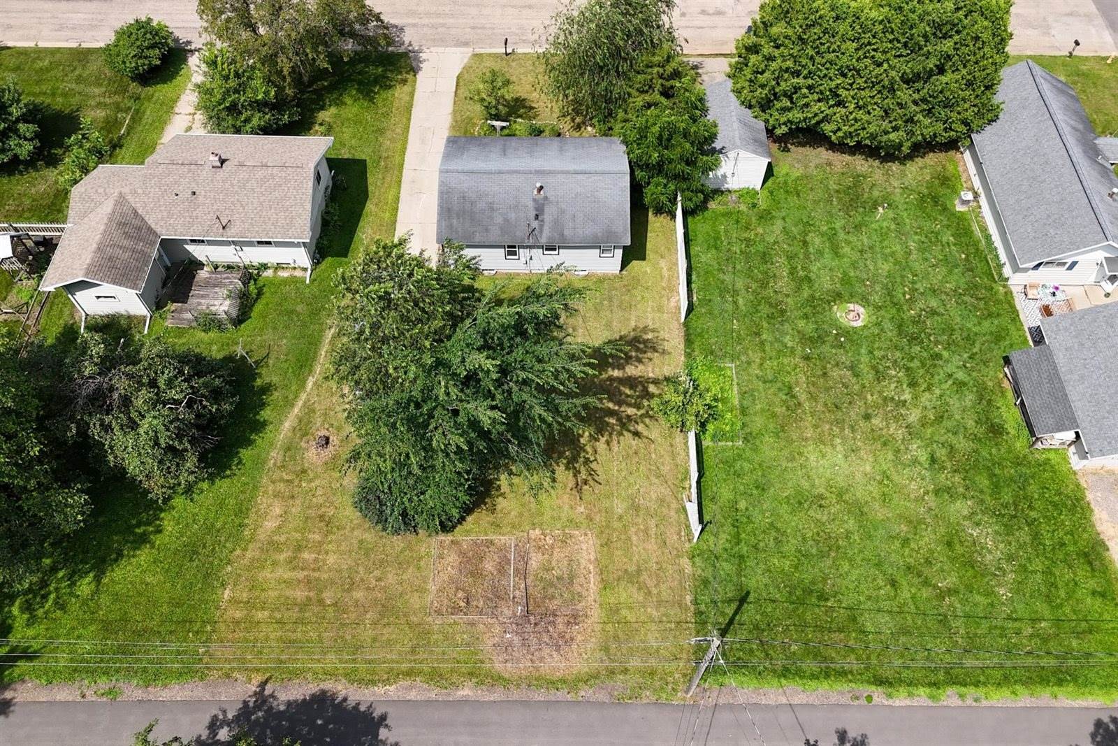 230 N 19th Avenue, Wisconsin Rapids, WI 54495