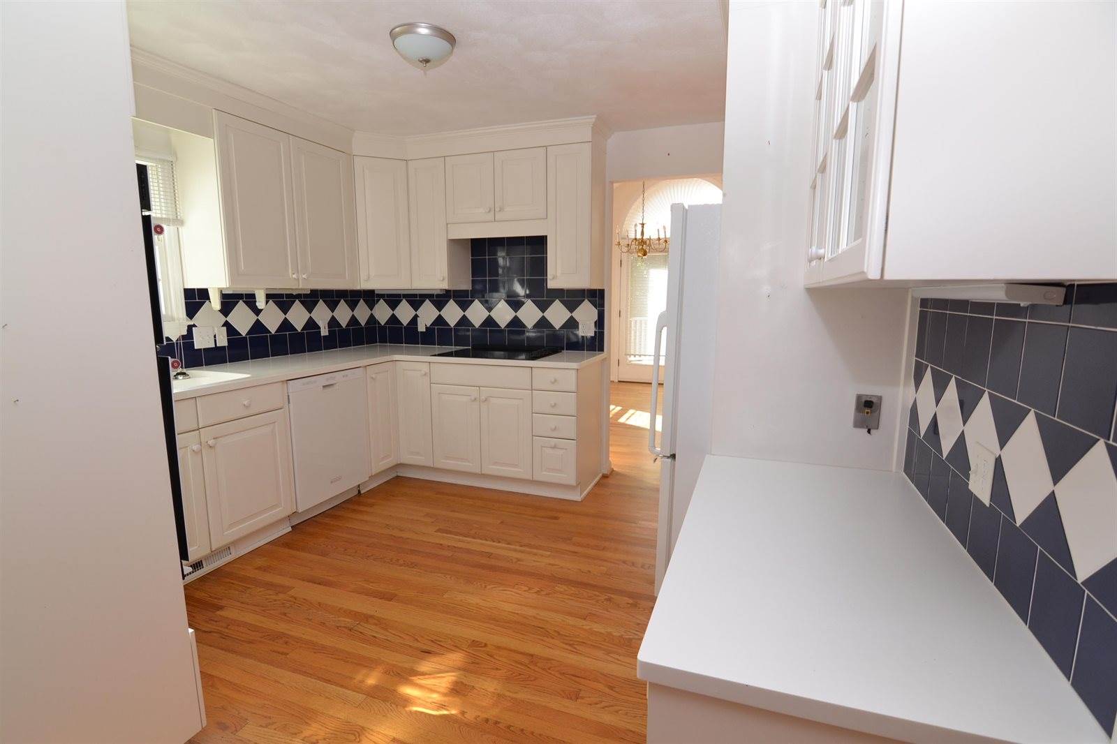 906 VISTA Terrace, Blacksburg, VA 24060