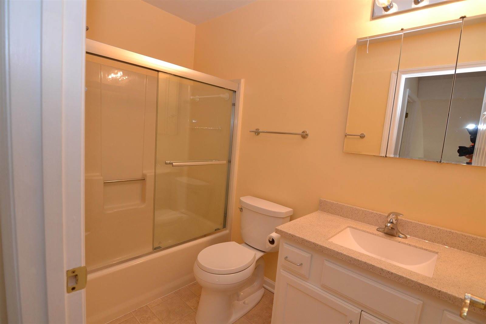 906 VISTA Terrace, Blacksburg, VA 24060