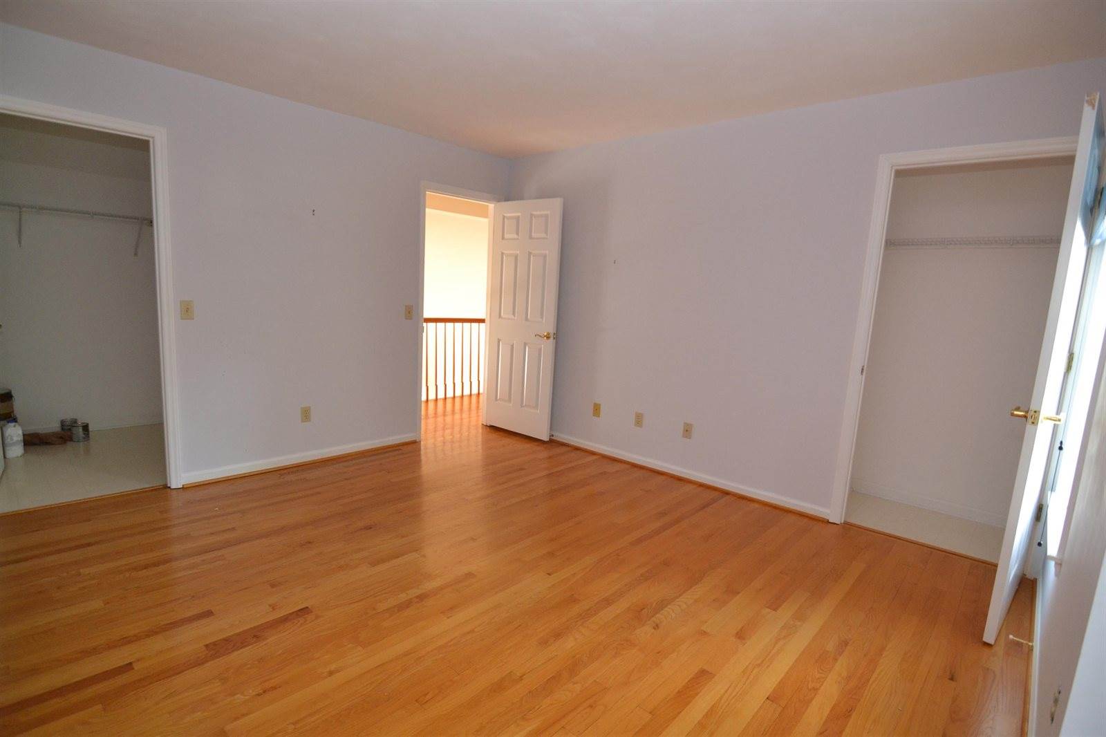 906 VISTA Terrace, Blacksburg, VA 24060