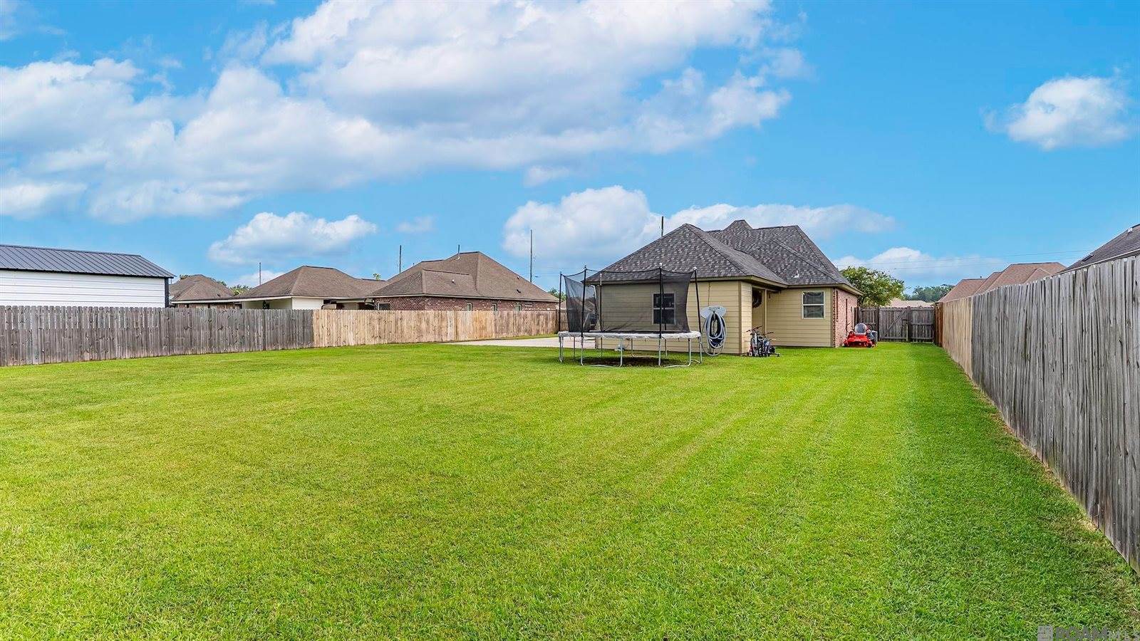 3121 Parish Rd, Thibodaux, LA 70301