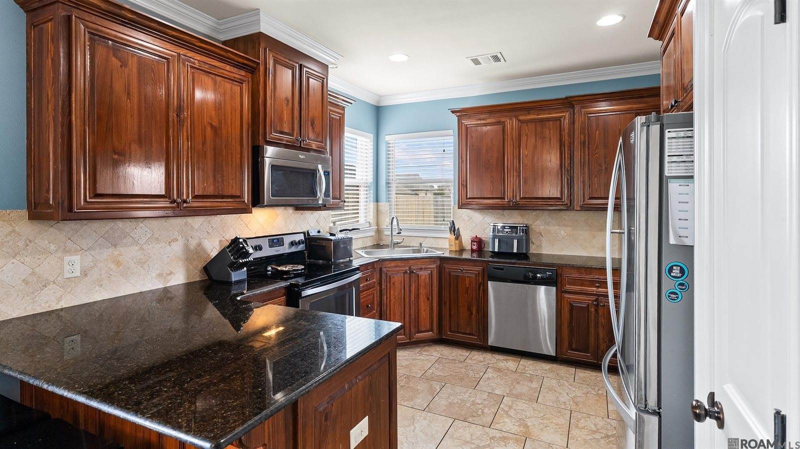 3121 Parish Rd, Thibodaux, LA 70301