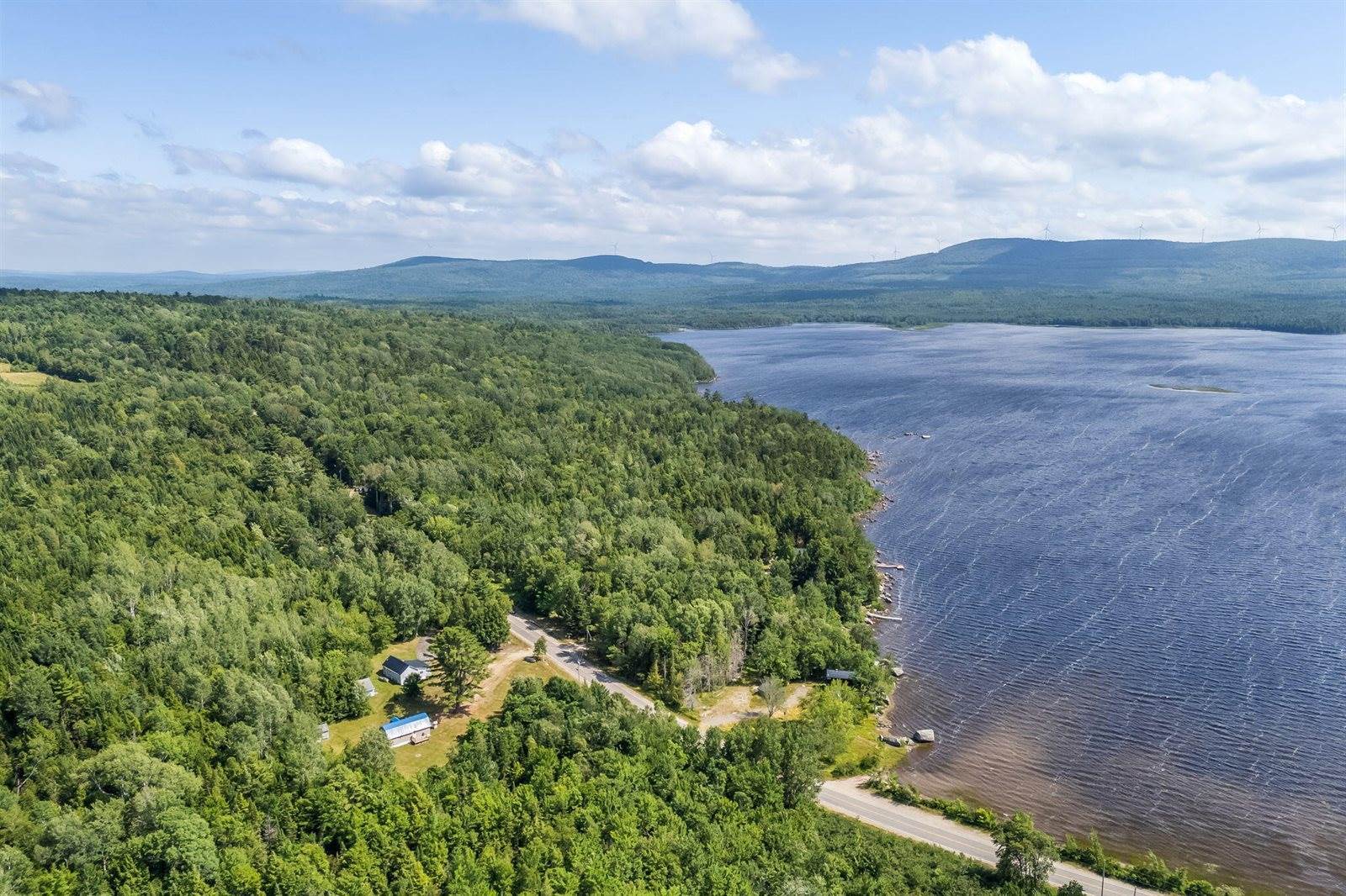 612 Main Road, Burlington, ME 04417