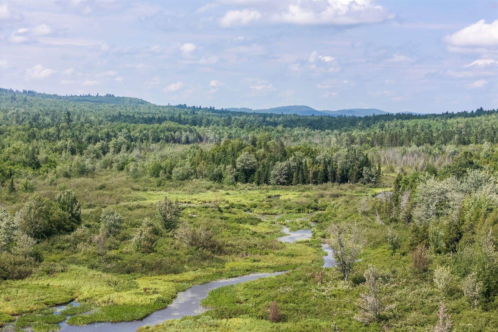 612 Main Road, Burlington, ME 04417