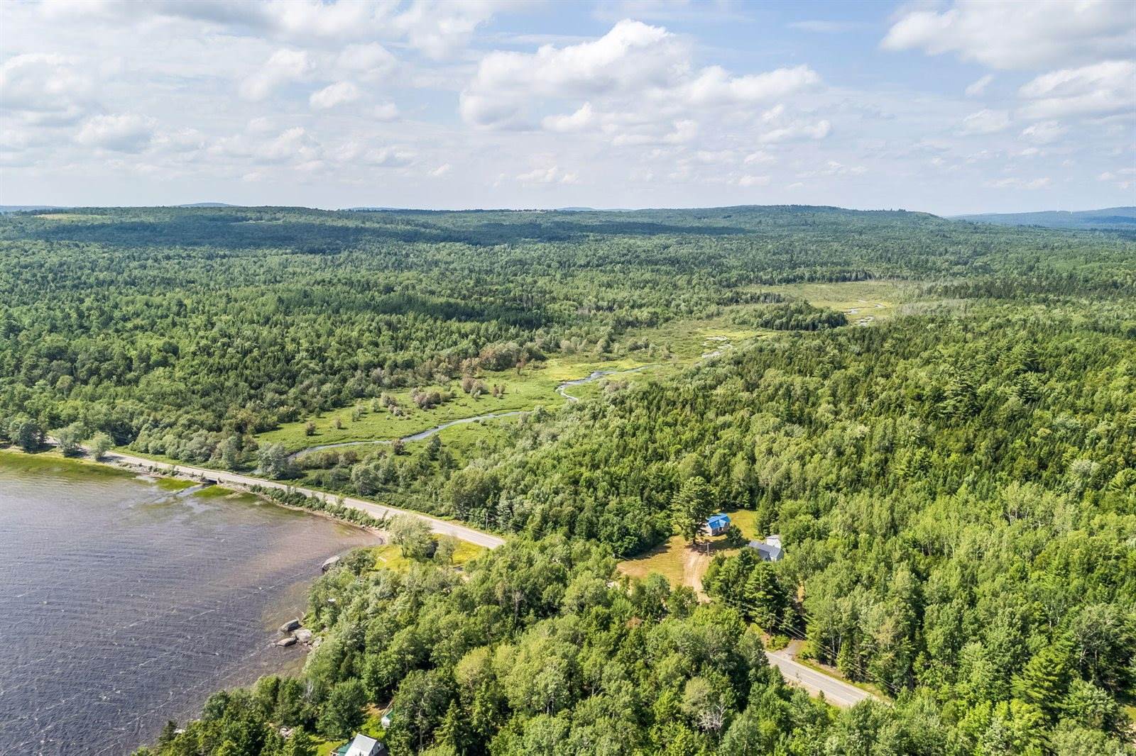 612 Main Road, Burlington, ME 04417