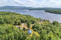 612 Main Road, Burlington, ME 04417