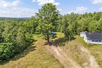 612 Main Road, Burlington, ME 04417