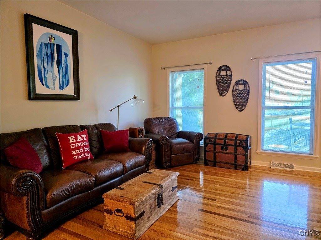 9142 Frenchmans Creek Drive, Lysander, NY 13135
