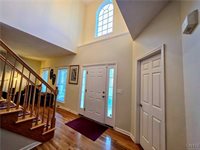 9142 Frenchmans Creek Drive, Lysander, NY 13135