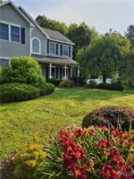 9142 Frenchmans Creek Drive, Lysander, NY 13135