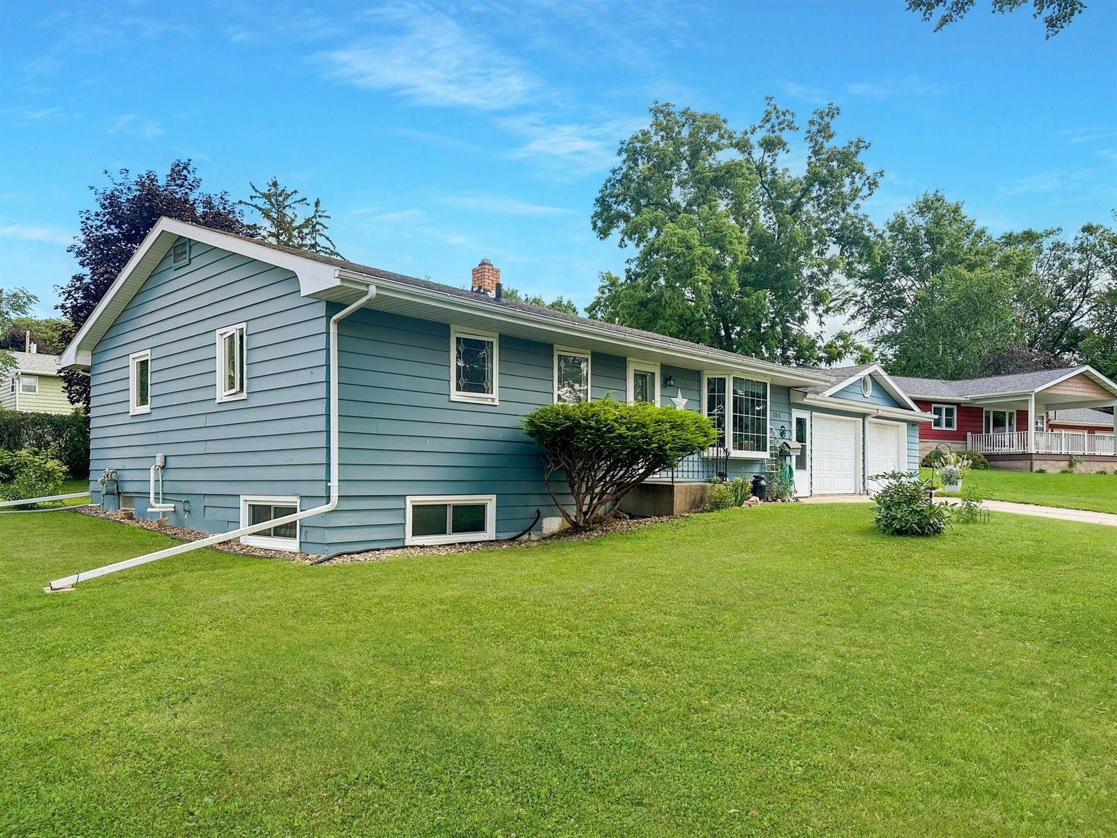 104 Elm St, Westby, WI 54667