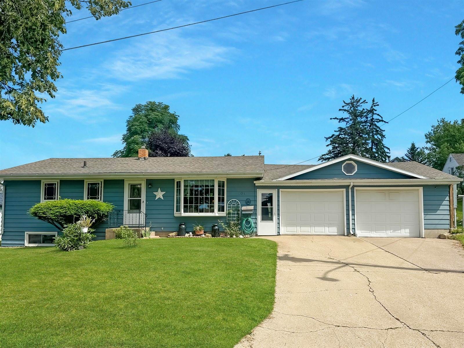 104 Elm St, Westby, WI 54667