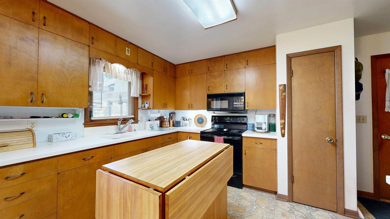 104 Elm St, Westby, WI 54667