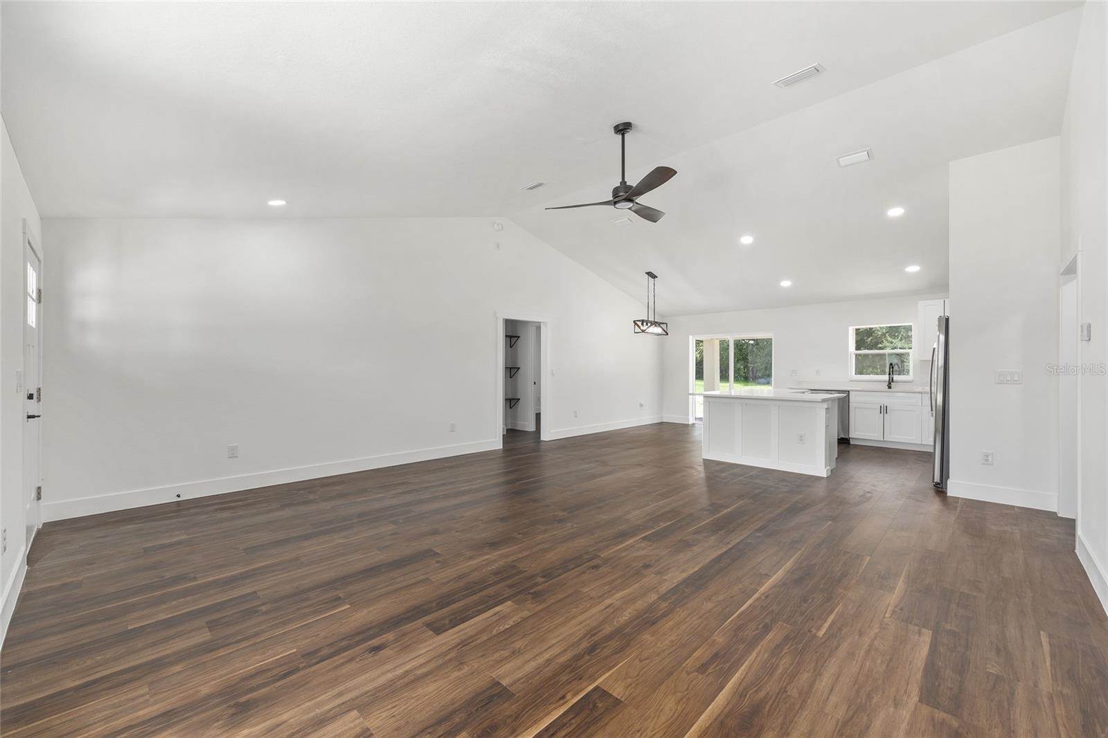 42 Water Track Loop, Ocala, FL 34472