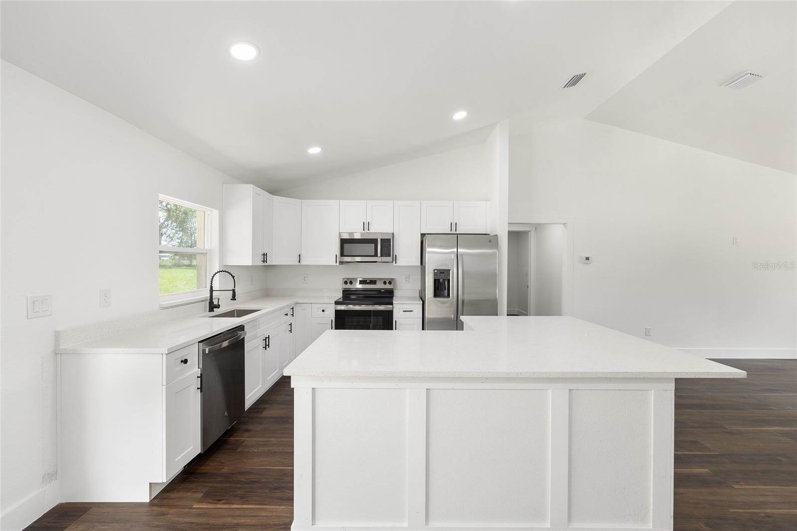 42 Water Track Loop, Ocala, FL 34472