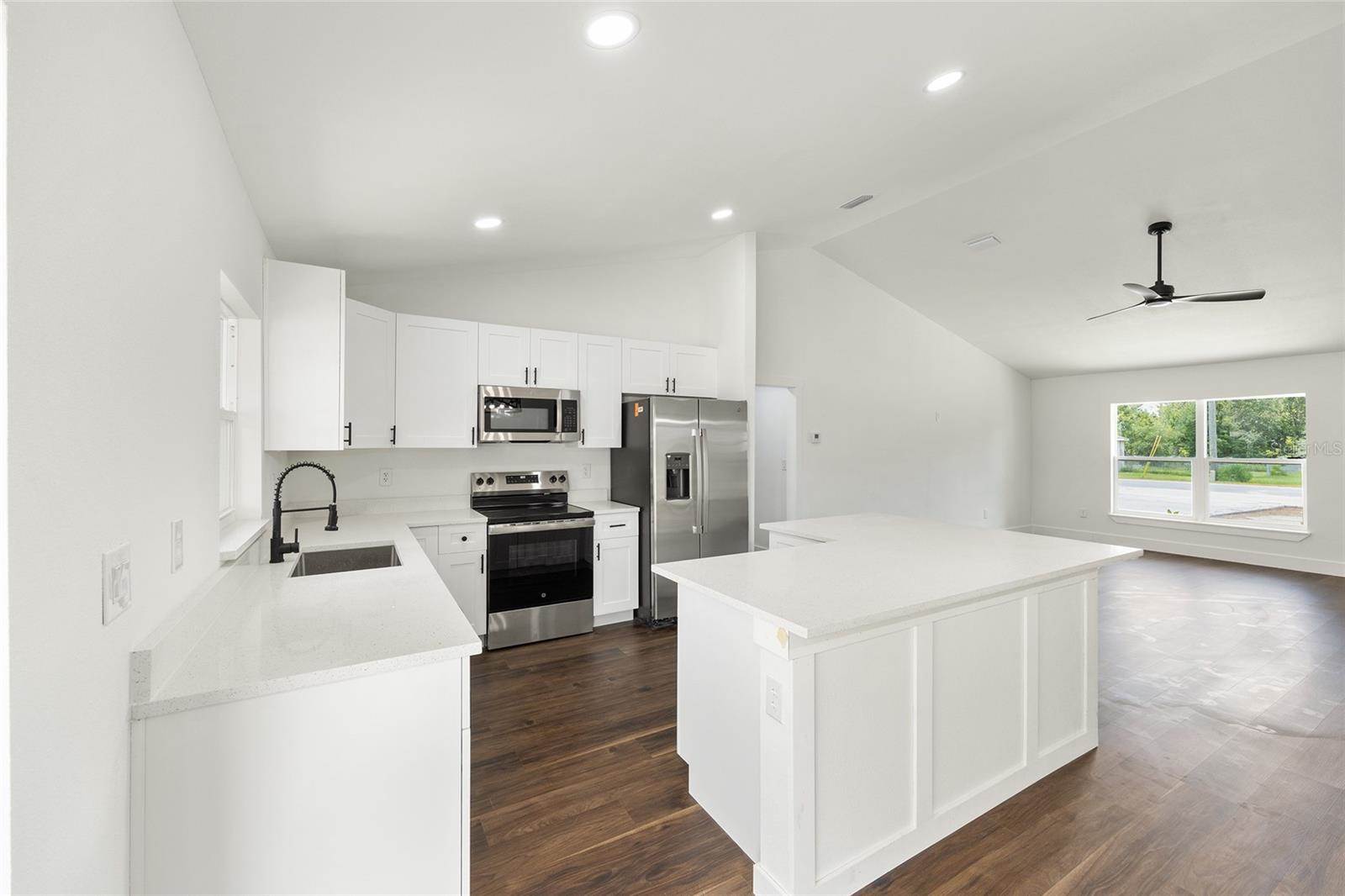 42 Water Track Loop, Ocala, FL 34472