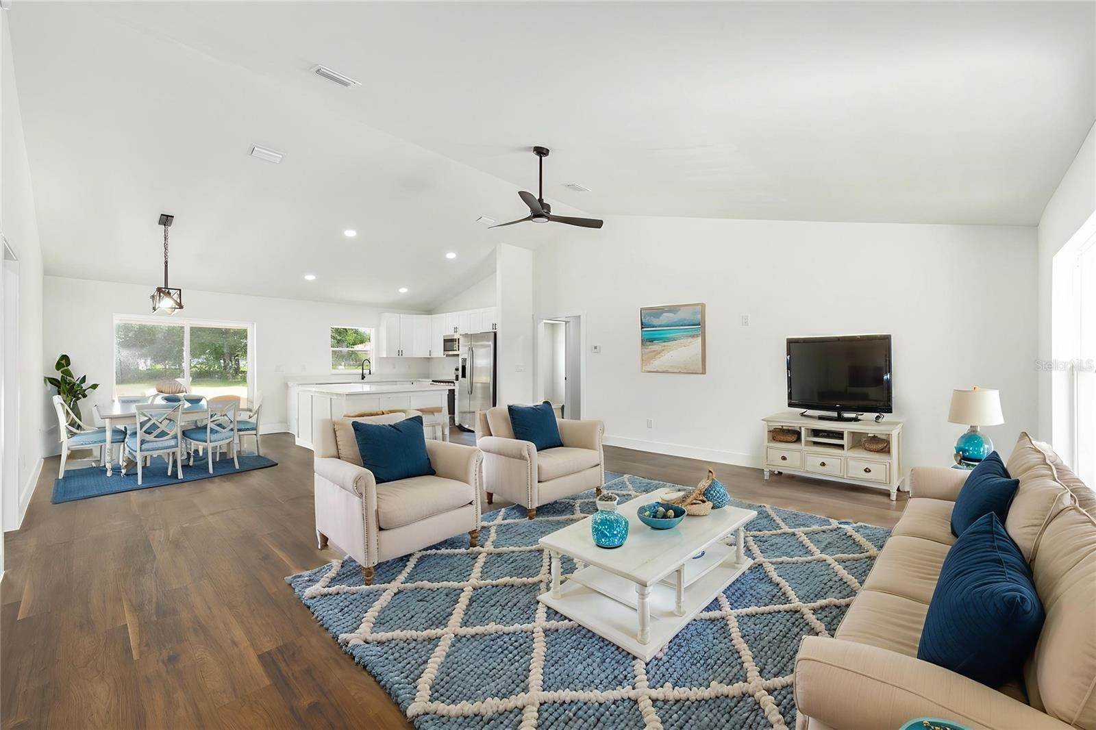 42 Water Track Loop, Ocala, FL 34472