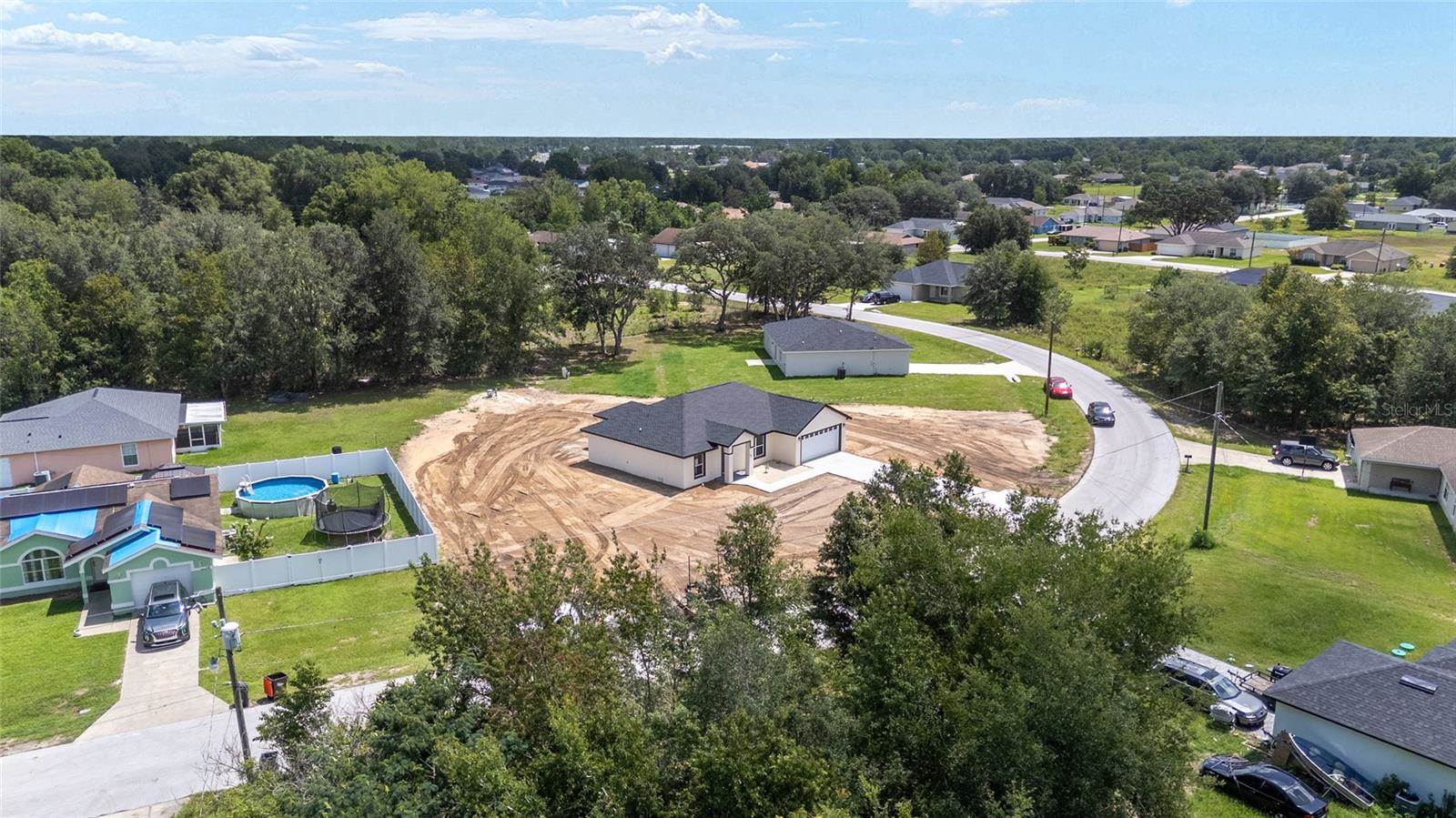 42 Water Track Loop, Ocala, FL 34472